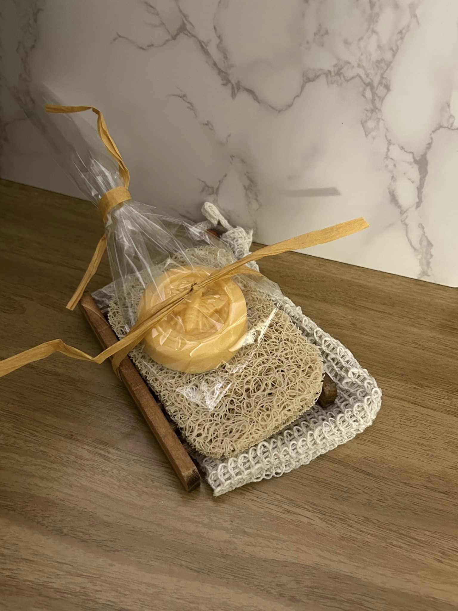 "Bumblebee" Shea Butter Soap Kit – Luxurious Skincare Gift Set for a Relaxing Bath Experience