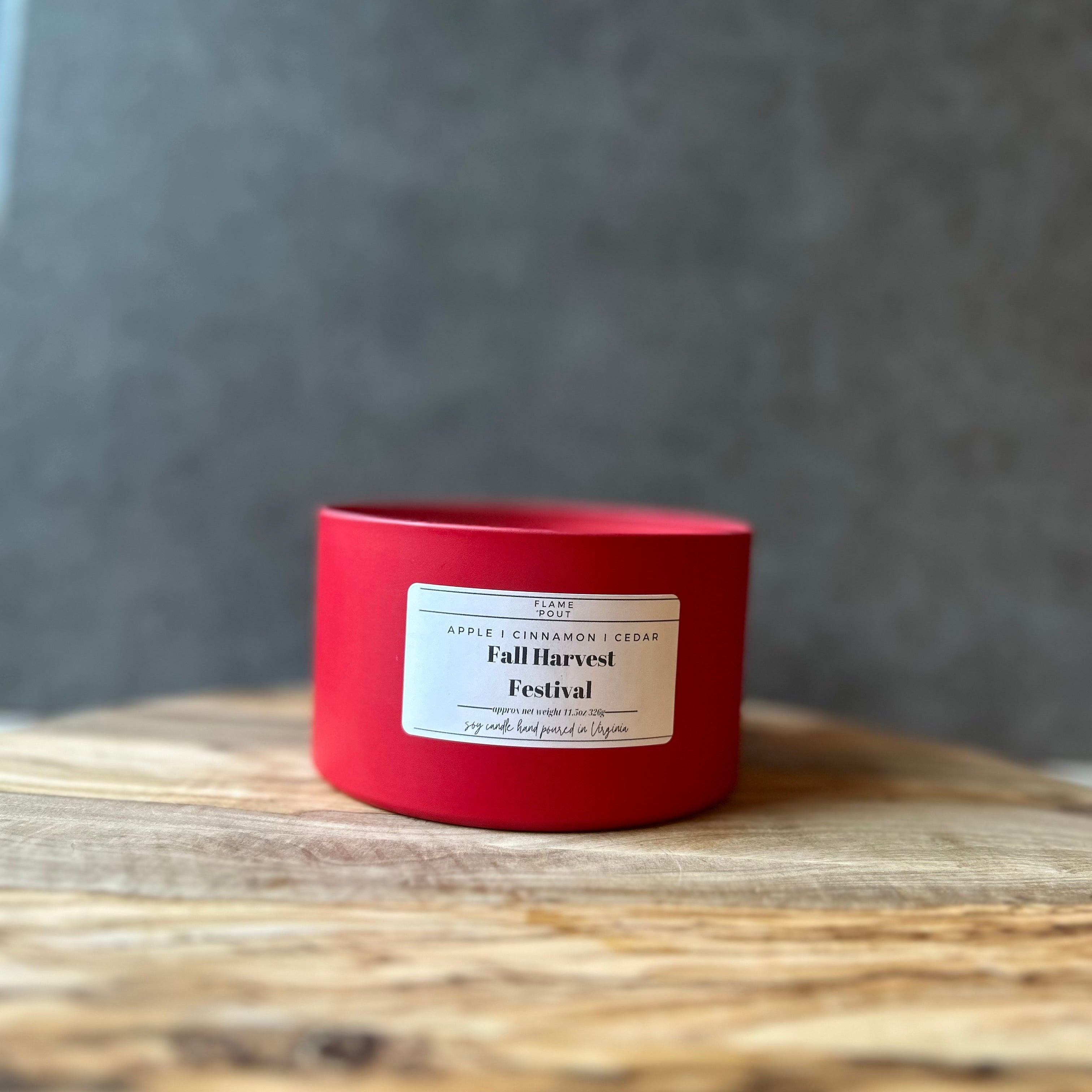 🍁 Fall Harvest Festival Candle – Cinnamon, Apple, Spices