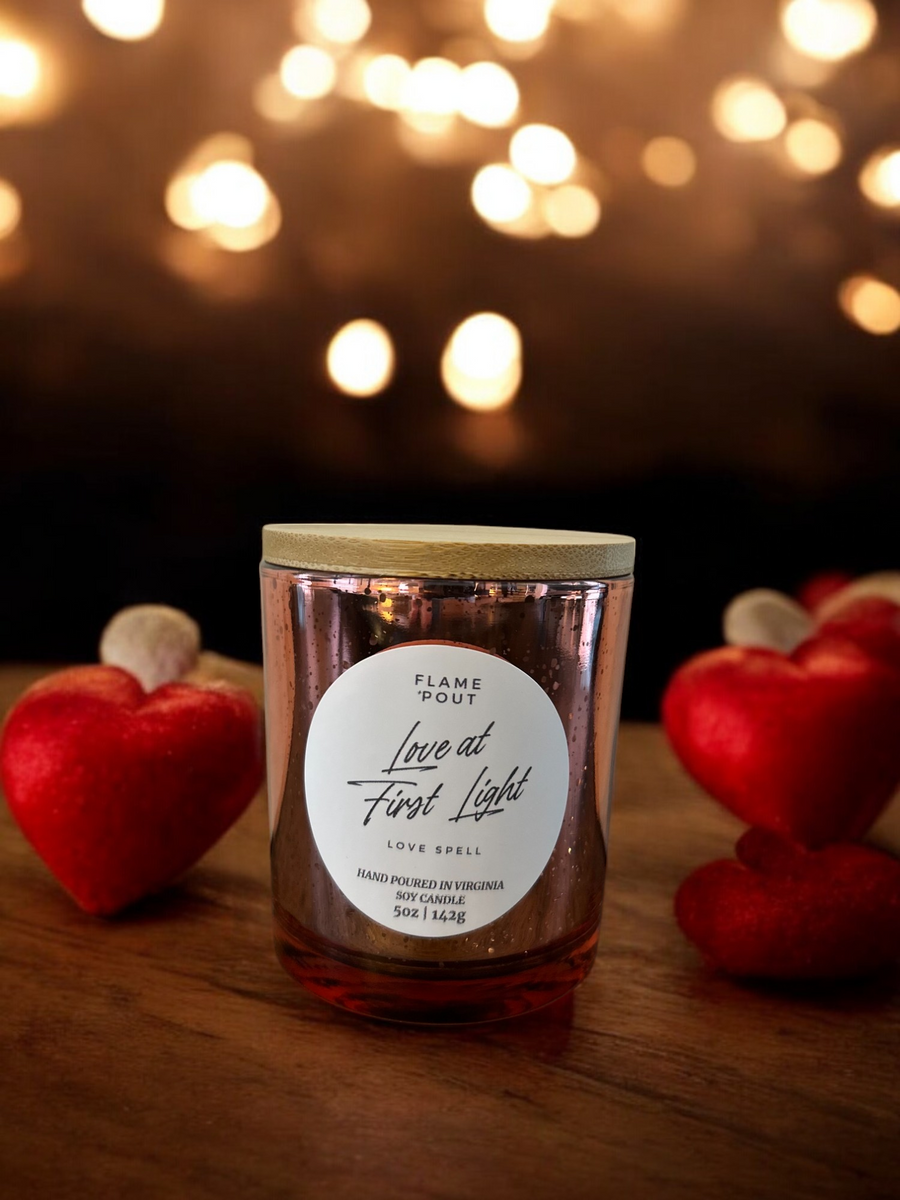 Love Spell Candle | Juicy Peach, Grapefruit & Elegant Cherry Blossom