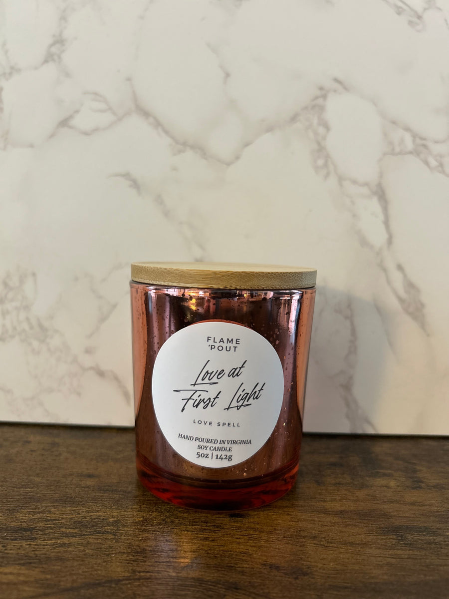 Love Spell Candle | Juicy Peach, Grapefruit & Elegant Cherry Blossom