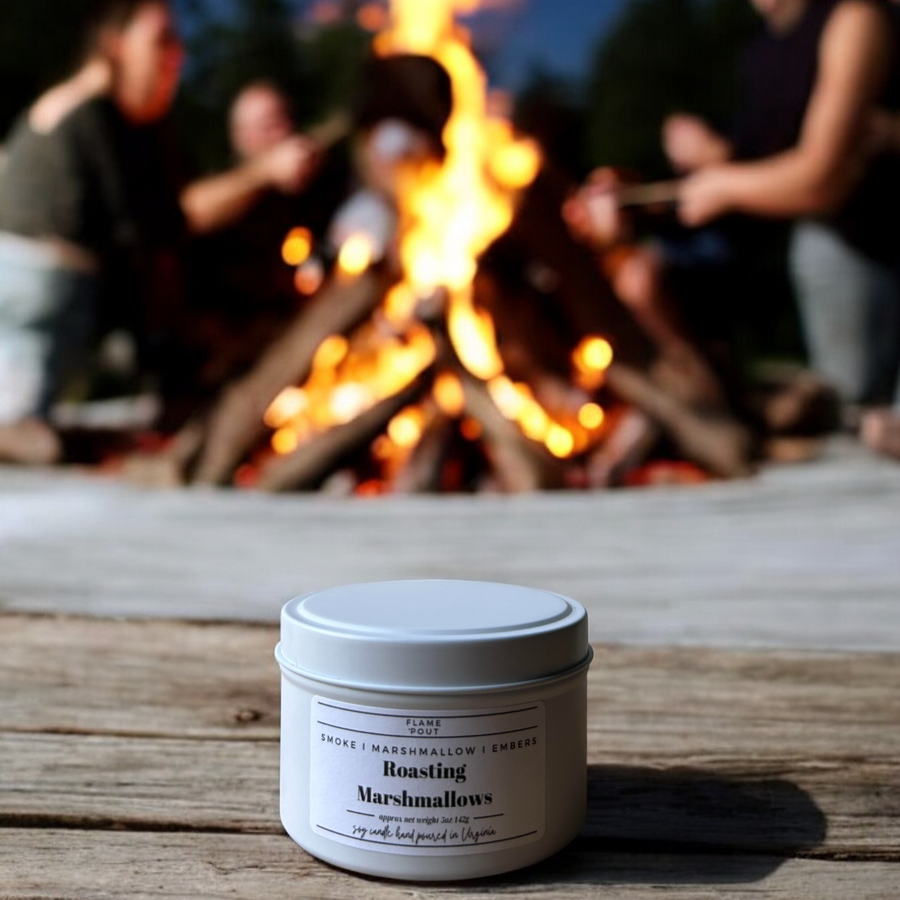 🔥 Roasting Marshmallows Candle – Sugar, Smoke, Fall