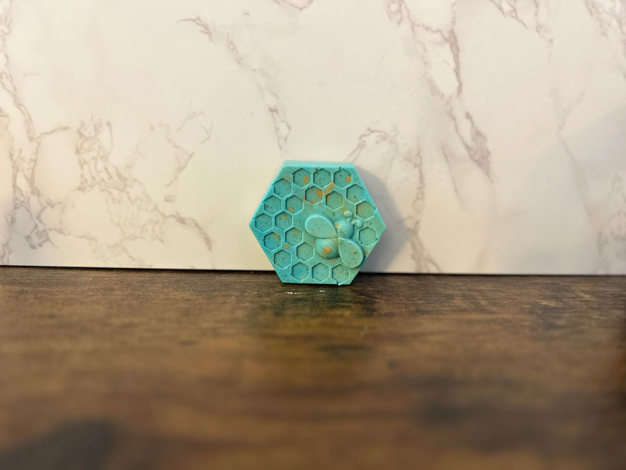 Happy Hands – Honeycomb Shea Butter & Oatmeal Soap Gift Set | Luxurious Skincare Experience