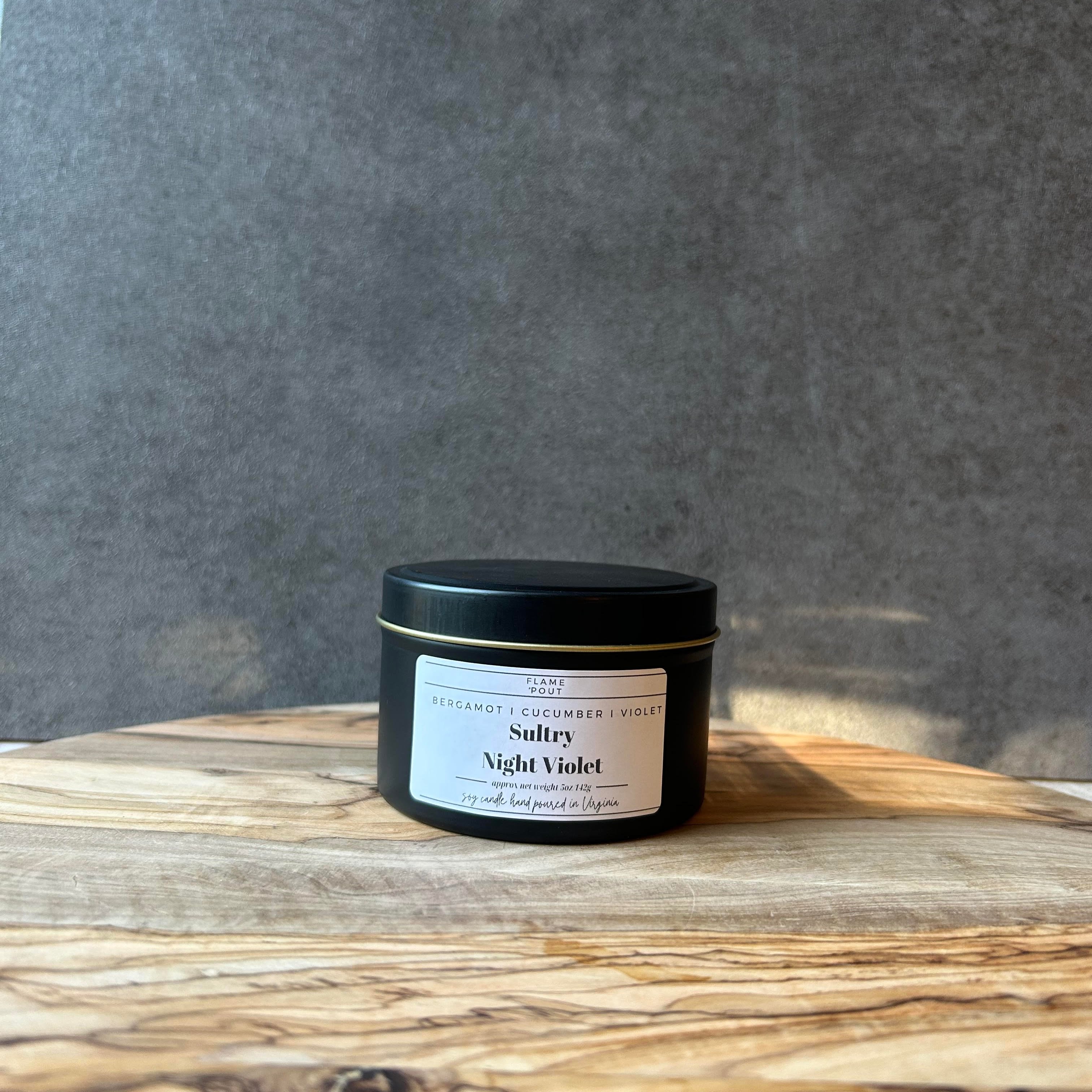 💜 Sultry Night Violet Candle – Deep Violet Notes, Bergamot & Cucumber